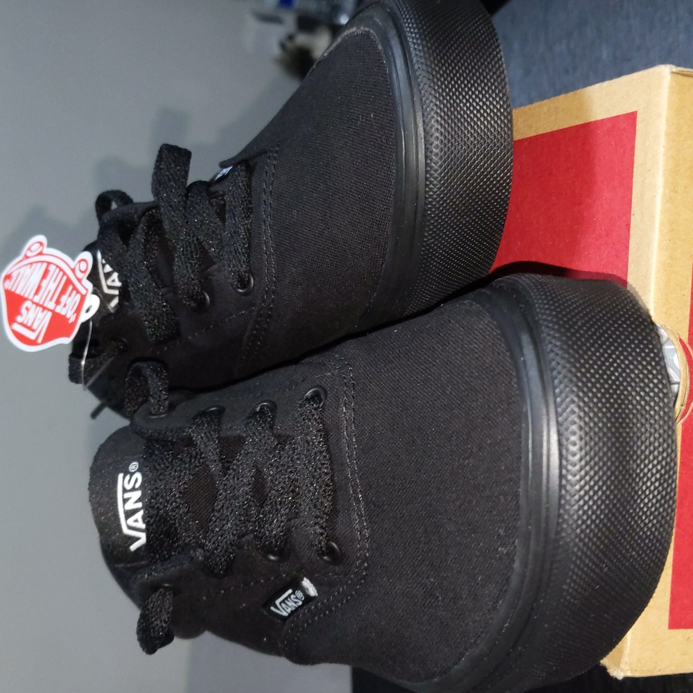 Youth 4 "Doheny" Vans Black